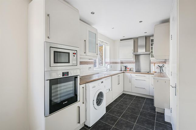Flat for sale in Priory Street, Hertford