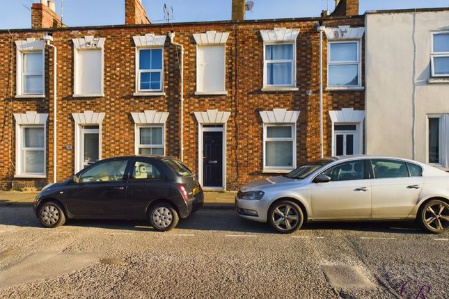 Thumbnail Terraced house for sale in Albert Street, Cheltenham