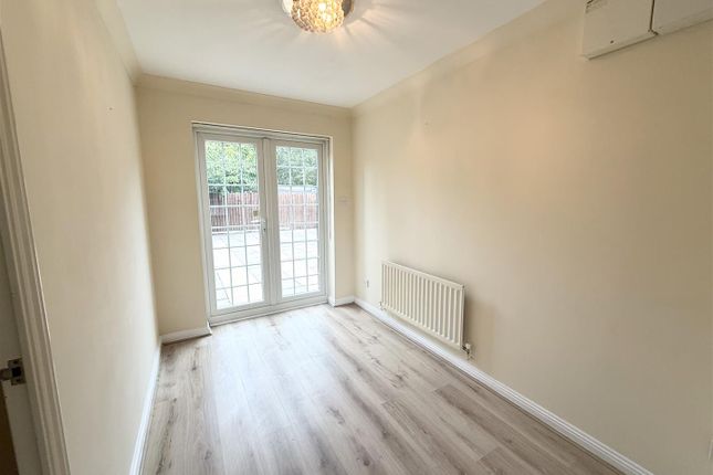 17, Katrine Close, Nuneaton photo 4