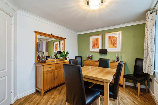 6, Bluebell Close, Thetford photo 4