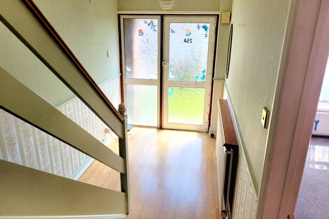 25a, Flaxley Street, Cinderford photo 3