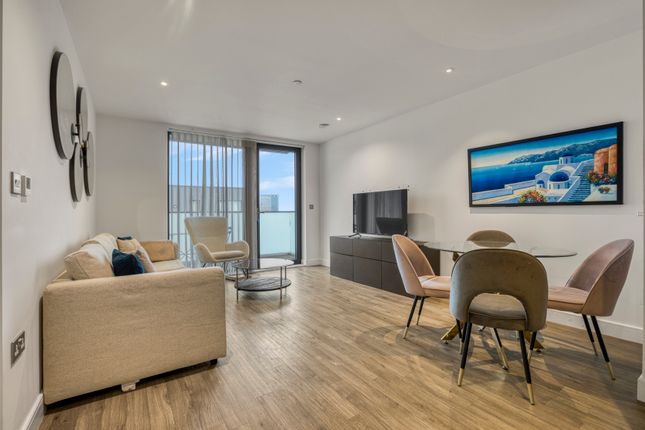 2-bed flat on Flat 57, Wheatstone House 650-654, Chiswick High Road, London, £500,000