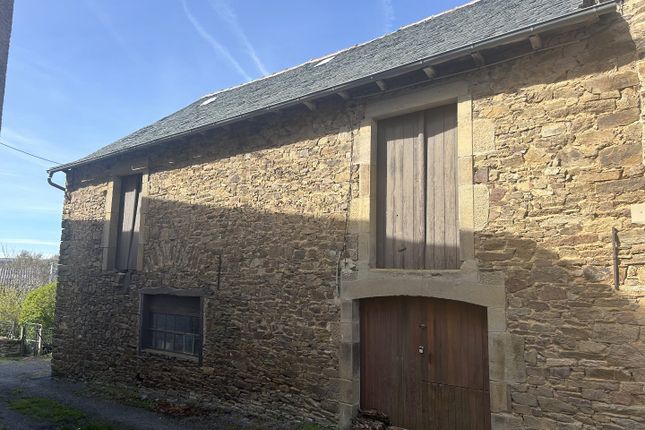 Property for sale in Ledergues, Aveyron, France