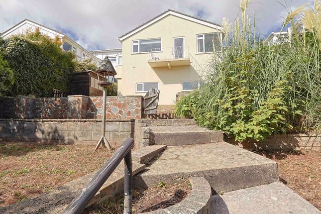 18, Dolphin Crescent, Paignton photo 3
