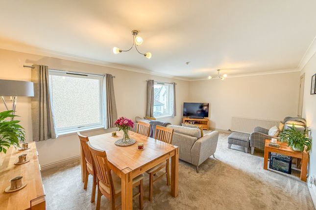 6, Mansfield Court, Perth photo 3