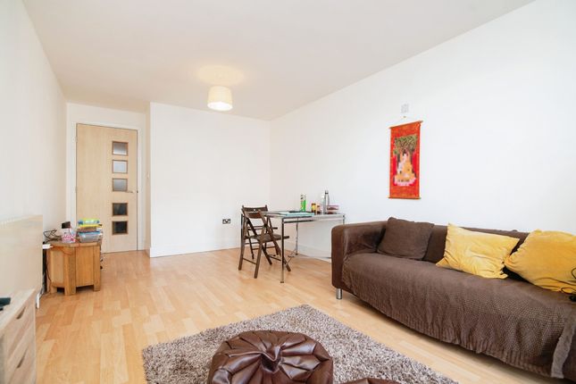 Flat 46, Brindley Point, Birmingham photo 3