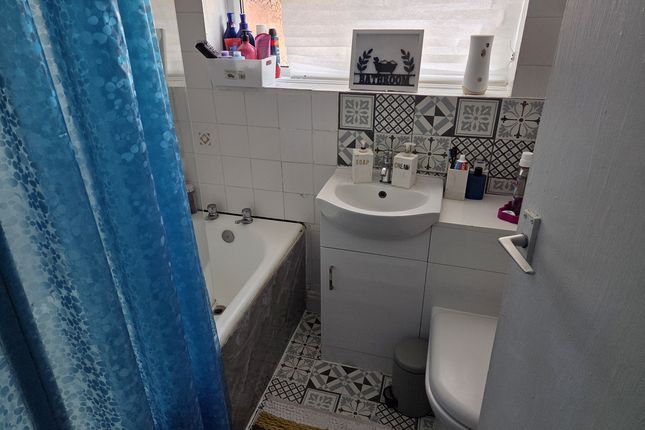 22, Heber Street, Goole photo 4