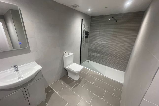 Flat 9, Colwyn Bay photo 2