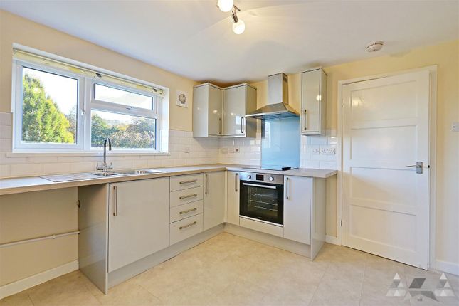 Haddon Close Brampton Chesterfield Derbyshire S40 2