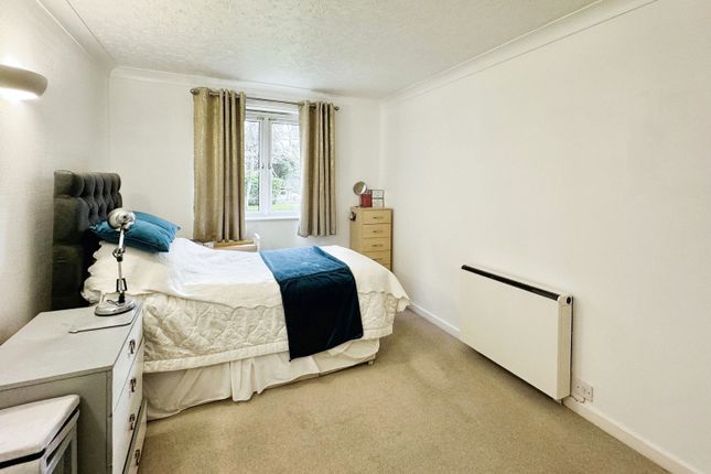 Flat for sale in Owls Road, Boscombe Spa, Bournemouth, Dorset
