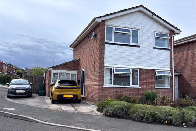 3-bed house on 20, Walsh Close, Weston-Super-Mare, £350,000