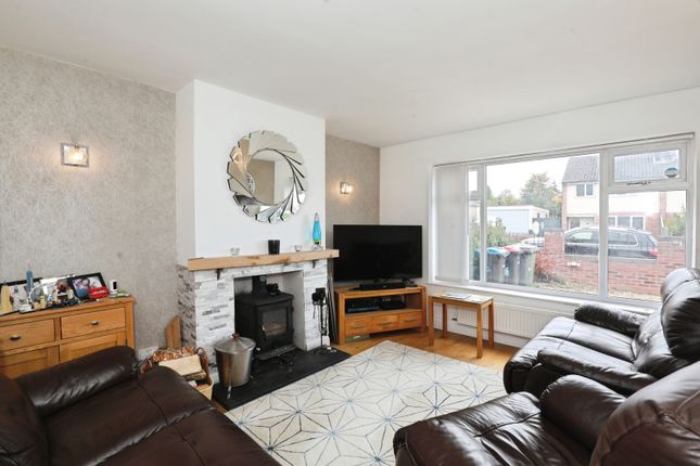 14, Moss Lane, Northwich photo 3