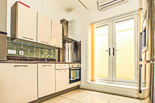 Balham Villas, 2, Granby Street, Newmarket photo 3