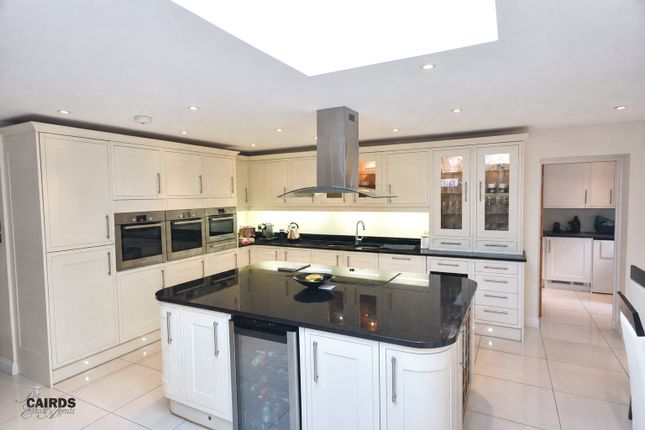 1, Barons Hurst, Surrey photo 4