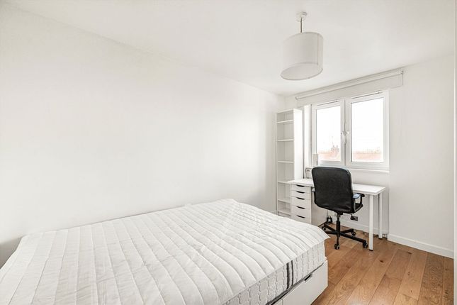 Flat 39, Muscal House, Field Road, London photo 5