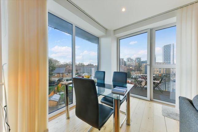 202 Prince Court 5, Nelson Street, London photo 3