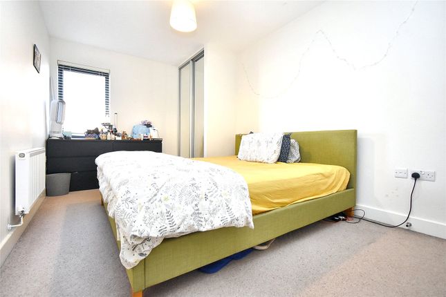 Flat for sale in West Street, Newbury, Berkshire