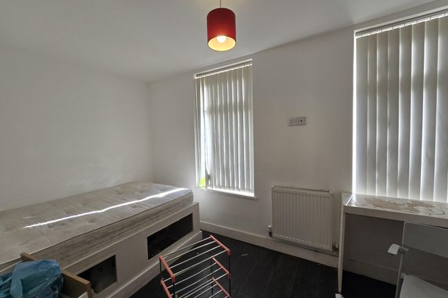 8, Hannan Road, Liverpool photo 5