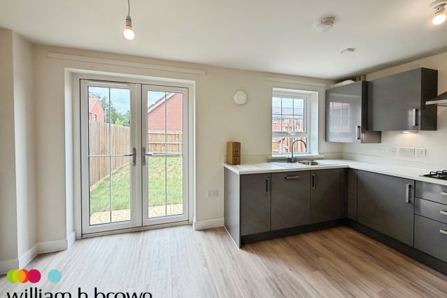 39, Oxlip Boulevard, IPSWICH photo 3