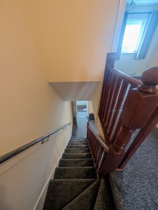 3, Foundry View , Doncaster photo 4
