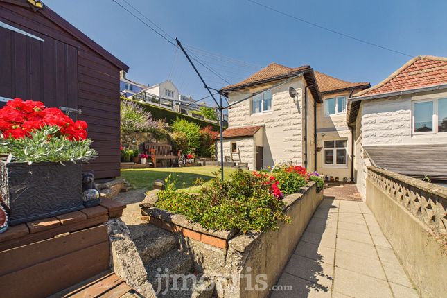 19 St. Davids Place, Goodwick photo 4