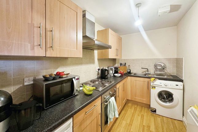18 Little Moss Court, 1, Little Moss Lane, Swinton photo 4