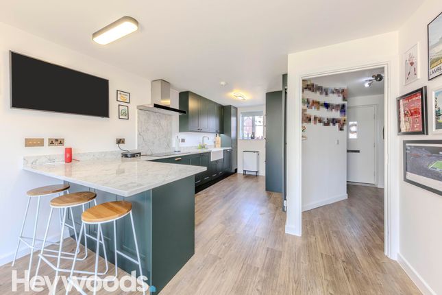25 Renaissance Way, Stoke-On-Trent photo 4