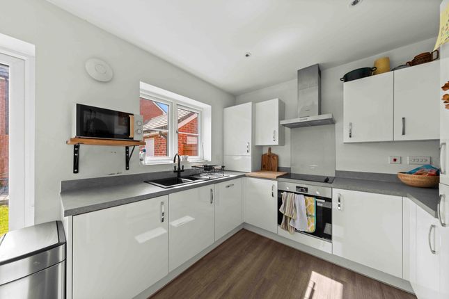 2 Oak Green Road, Warrington photo 3