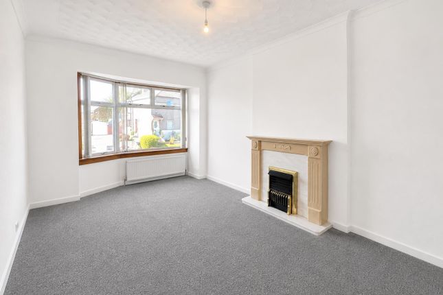 32 Hartlaw Crescent, Glasgow photo 3