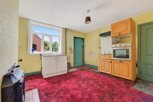 43, Wyrley Lane, Pelsall photo 3