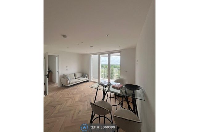 Super Luxury One Bed Apartment, Astra House Arklow Road, London photo 3
