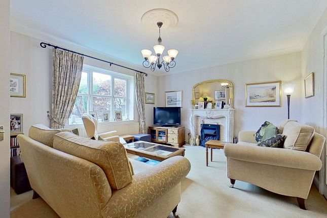10, Burgess Close, Ramsgate photo 4