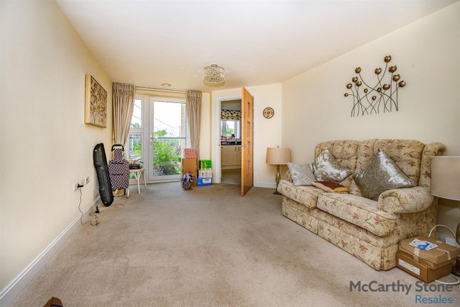 12 Eleanor House, London Road, St. Albans photo 4