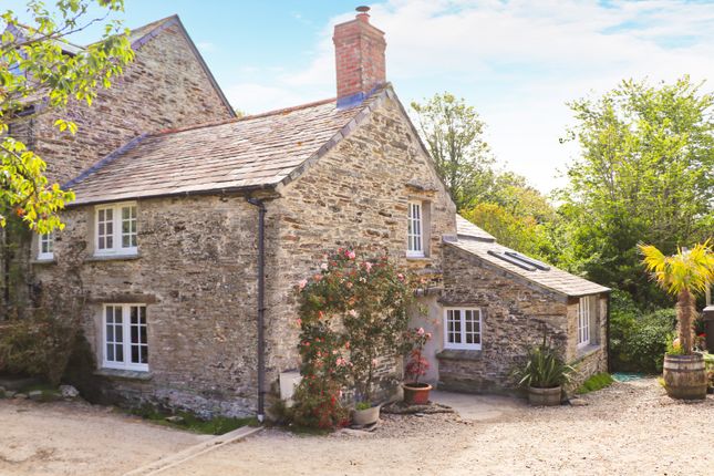 Porthcothan Bay Padstow Pl28 3 Bedroom Cottage For Sale