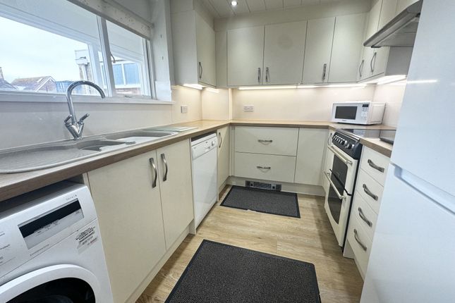 Bungalow to rent in Queensbury Road, Thornton-Cleveleys