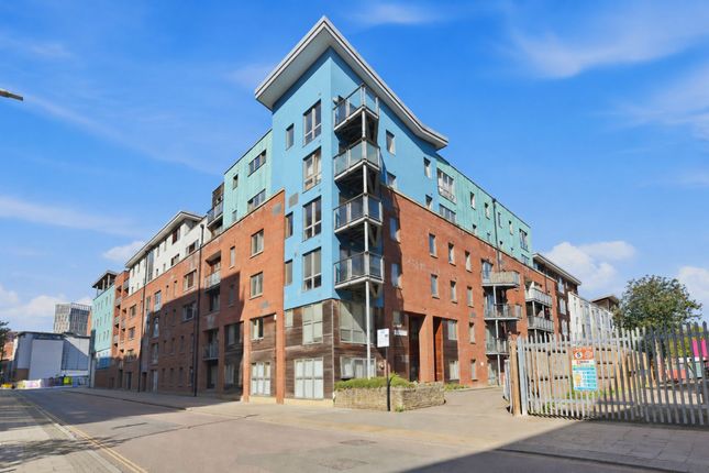 Flat 111, Crown & Anchor House Sweetman Place, Bristol photo 3