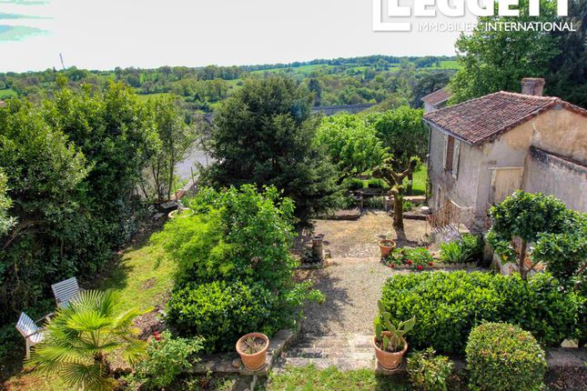 Villa for sale in Bellac, Haute-Vienne, Nouvelle-Aquitaine