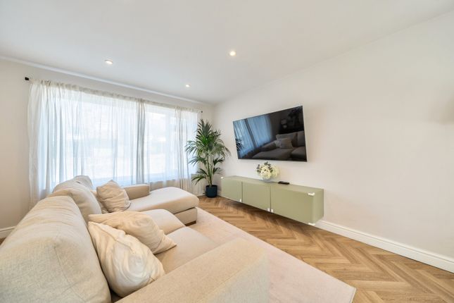 15, Warwick Close, Orpington photo 4