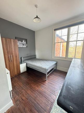 Shared accommodation to rent in Stretton Road, Leicester