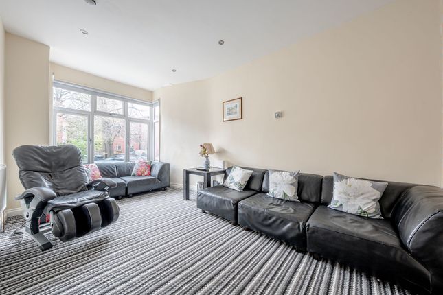 48 Richmond Mount, Leeds photo 3
