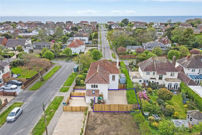 Flat 3, 28, Seaward Avenue, New Milton photo 3