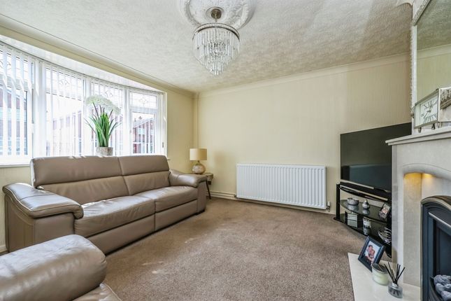 3, Brixham Road, Nottingham photo 4