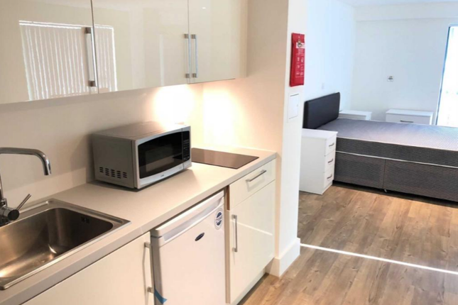 Apartment 201, Cardinal Court, Oldham photo 2