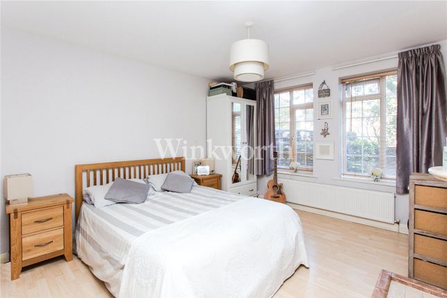 3 bed flat for sale in Crestbrook Place Crestbrook Standard Pillow Sham