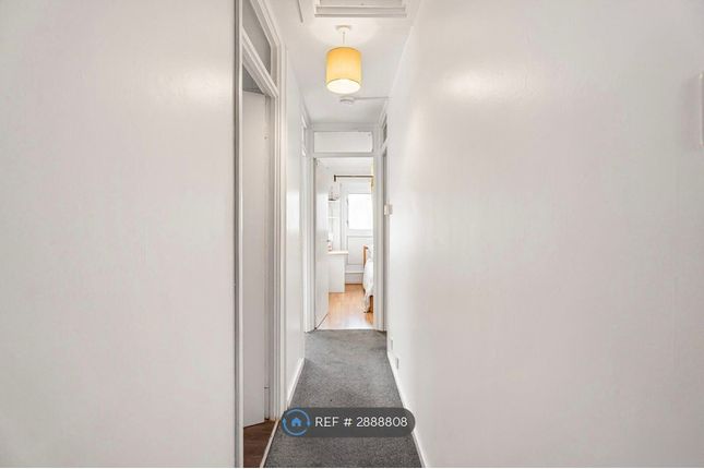 Yatesbury Court, Studley Close, London photo 5