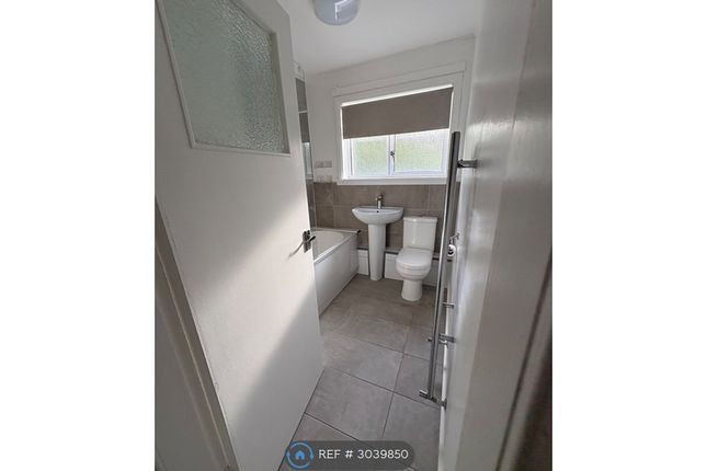 C Aurs Road, Barrhead, Glasgow photo 3