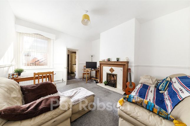 299, Salters Road, Newcastle Upon Tyne photo 2