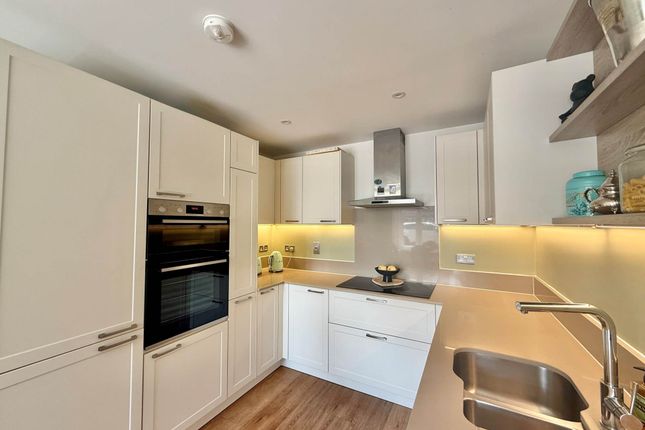 31, King Henry Avenue, Wallingford photo 2