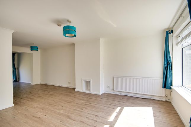 38, Coleridge Crescent, Worthing photo 3