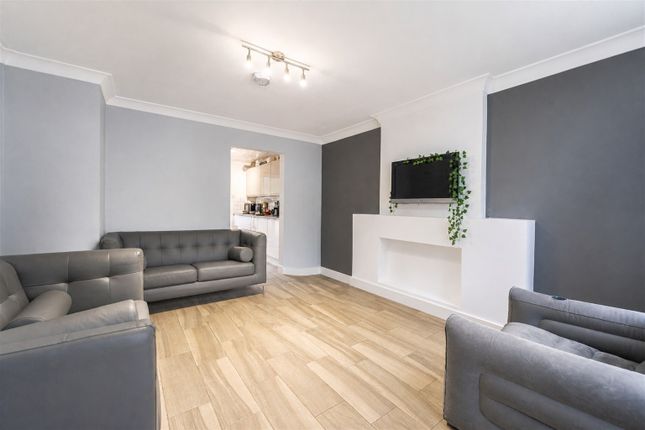 HEELEY ROAD, BIRMINGHAM photo 3